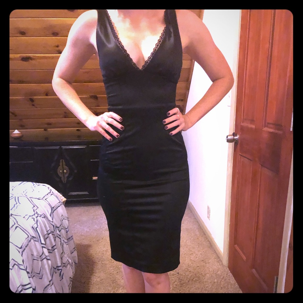 Classic Bebe little black dress